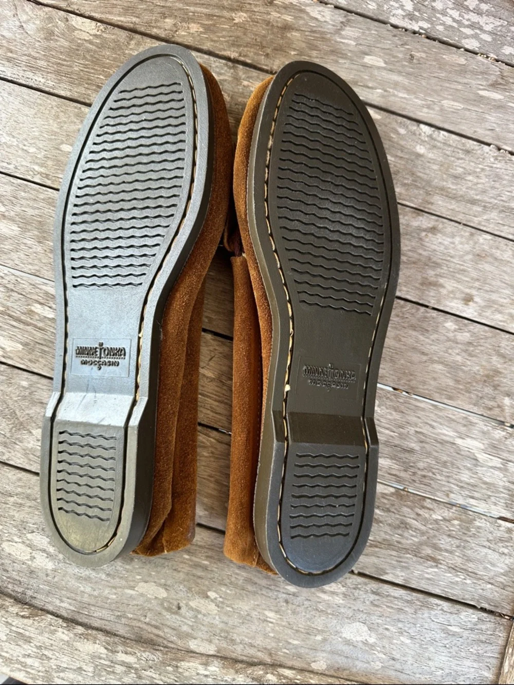 Minnetonka Brown Suede Beaded Moccasins with Fringe 9 1/2 - Picture 5 of 10